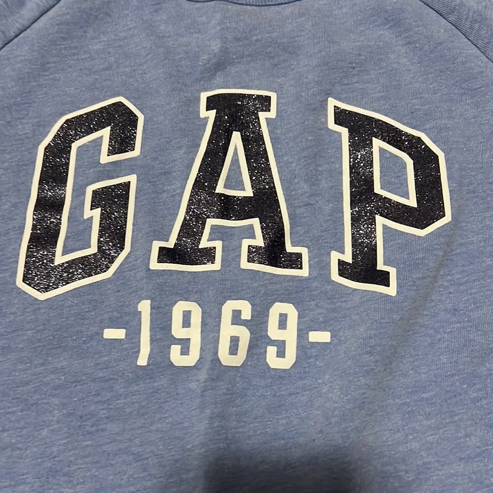 Sweater - Picture 2 of 3